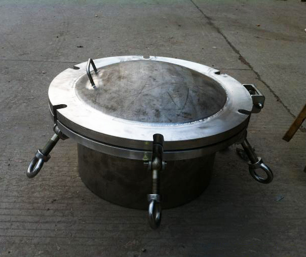 �E�A���w���_�˿�